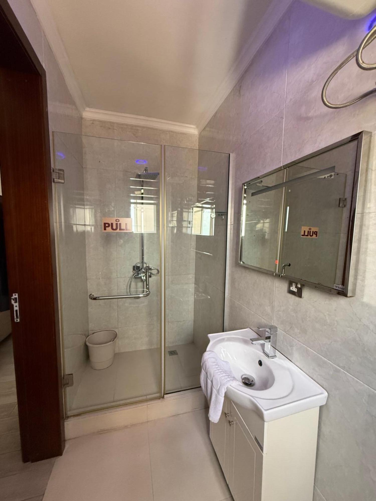 Presken Luxury Apartments Лагос Экстерьер фото